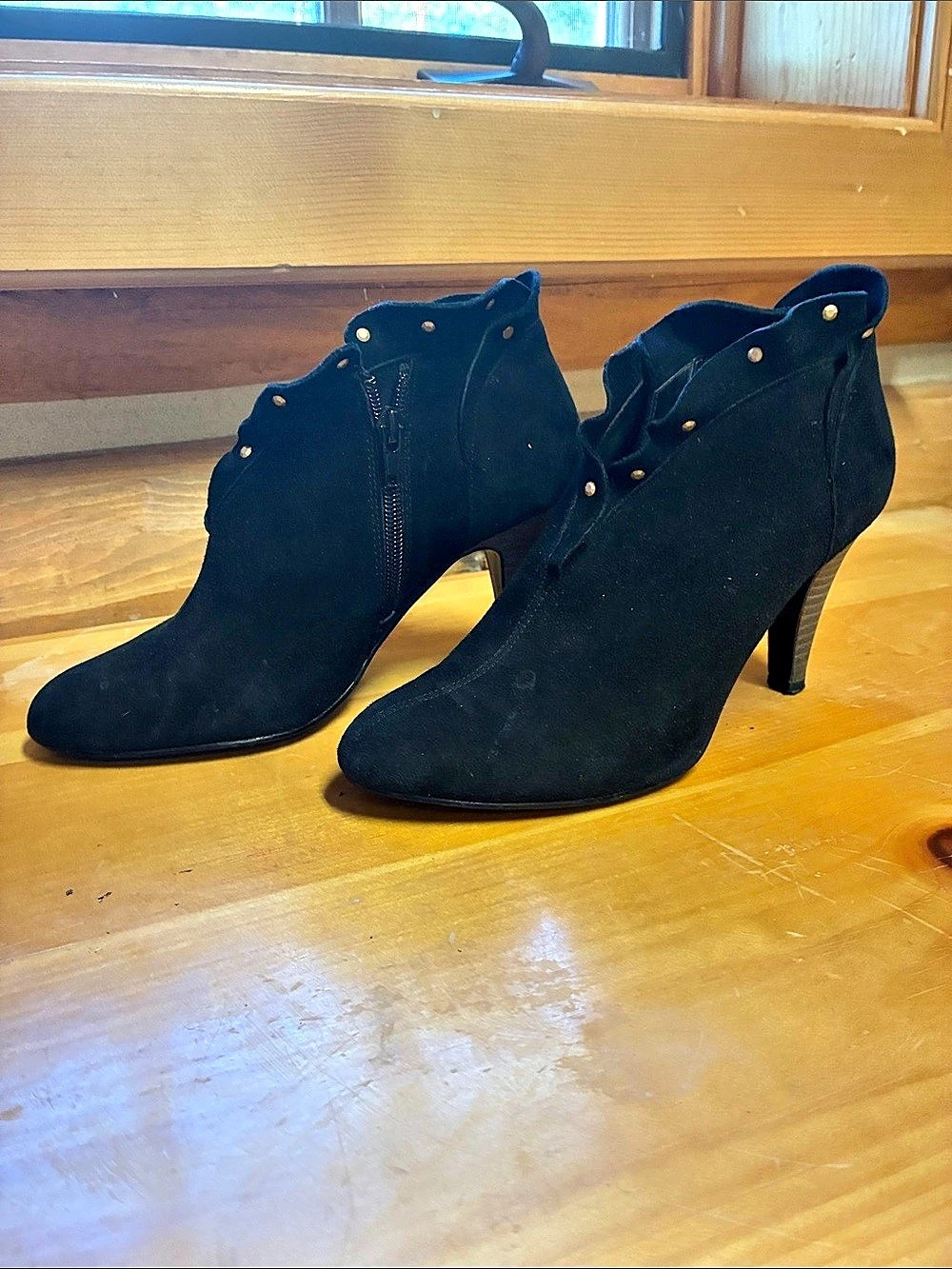 Bella Vita Black Studded Ankle Booties suede leather